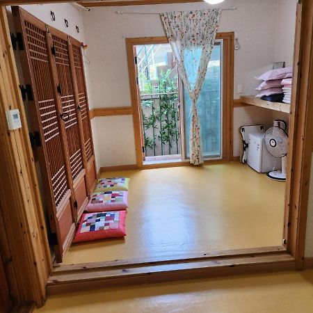 Beautiful House Hotel Jeonju Eksteriør billede