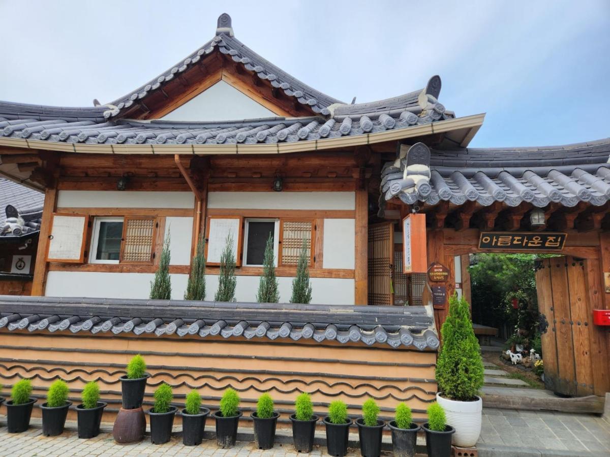 Beautiful House Hotel Jeonju Eksteriør billede