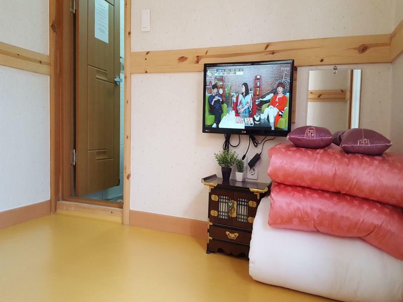 Beautiful House Hotel Jeonju Eksteriør billede