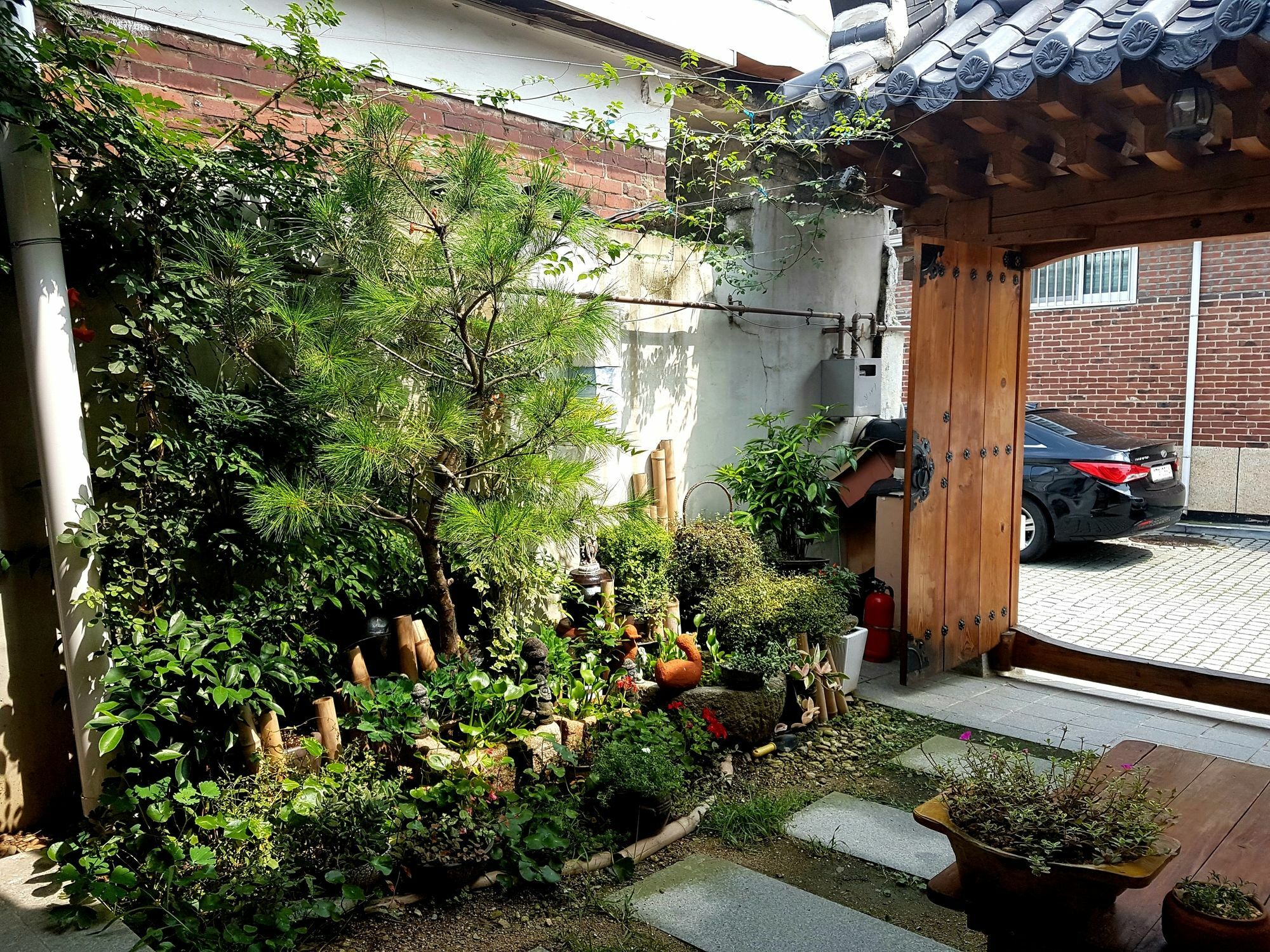 Beautiful House Hotel Jeonju Eksteriør billede